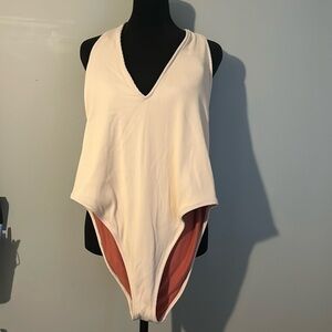 Aerie extra large, one piece women’s swimsuit  C